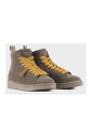 baskets-en-daim-beige