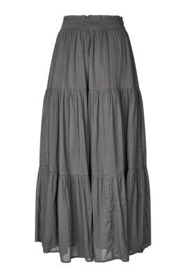 diamondll-maxi-skirt-in-washed-black
