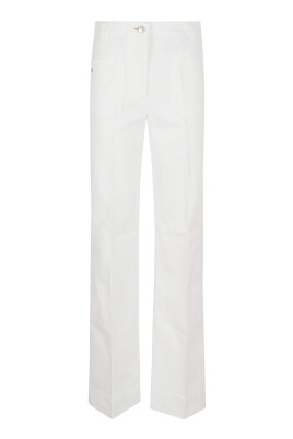 white-jeans-for-women-aw25