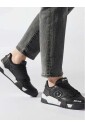 casual-sneakers-for-everyday-wear