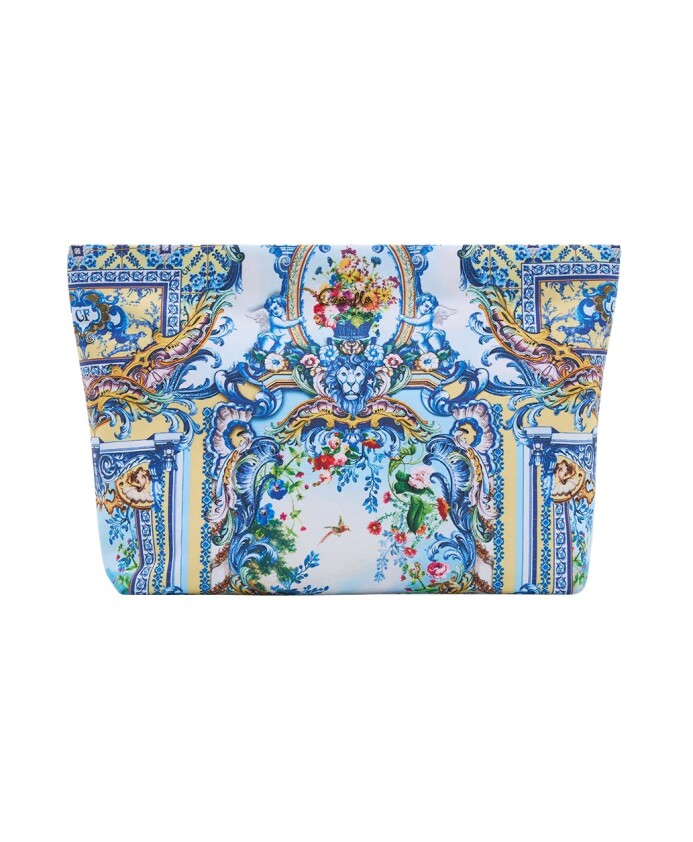 portugal-inspired-makeup-clutch