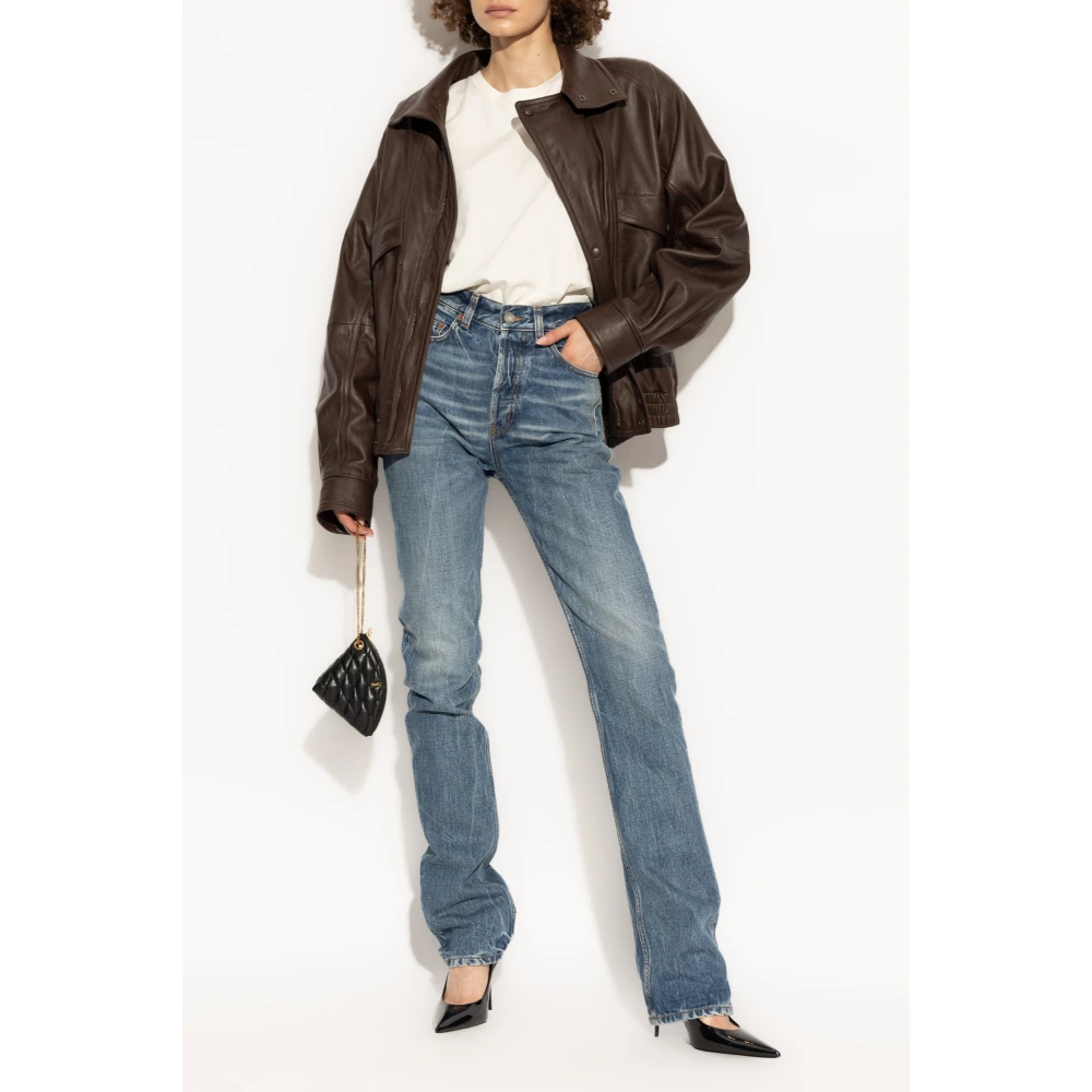 Saint Laurent T-shirt met Logo Patch Beige Dames