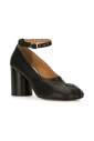 escarpins-noirs-elegants-a-talons-mi-hauts