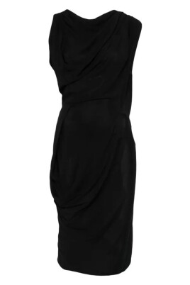 black-dress-elegant-style