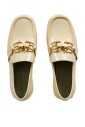 leren-loafers-met-goudkleurige-hardware