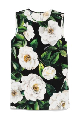 floral-print-top-for-garden-lovers
