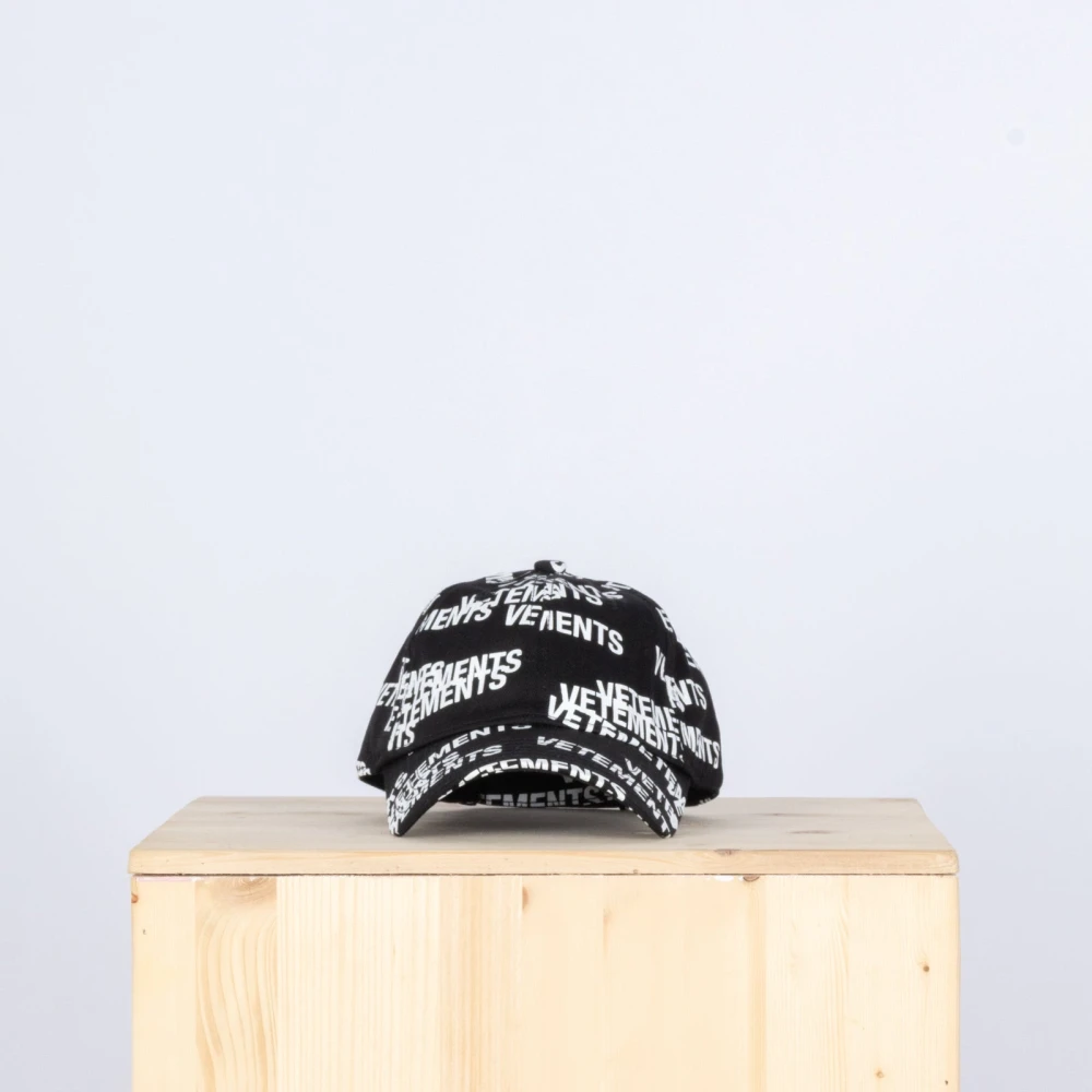 Vetements Zwarte Katoenen Baseballpet met Wit Logo Black Dames