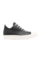 black-sneakers-lace-up-shark-tooth
