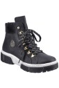 bottines-a-lacets-decontractees