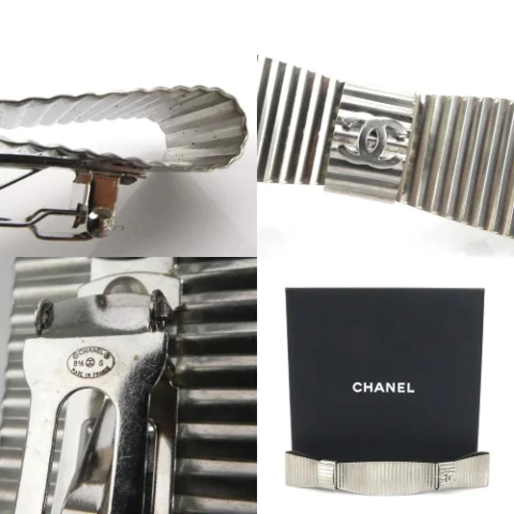 Chanel Vintage Pre-owned Metal hair-accessories Gray Dames