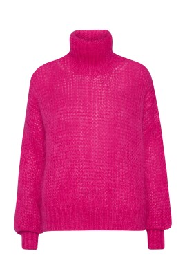 turtleneck