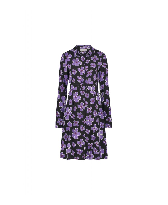 robe-ajustee-a-col-avec-manches-longues