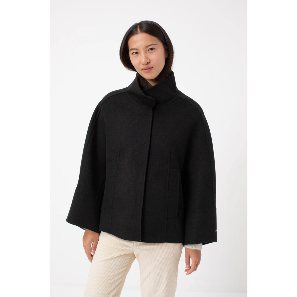 Paltò Zwarte wollen cape met wijde mouwen Black Dames