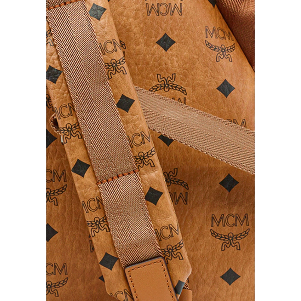 MCM Aren Sling-Bag in Visetos Brown Unisex