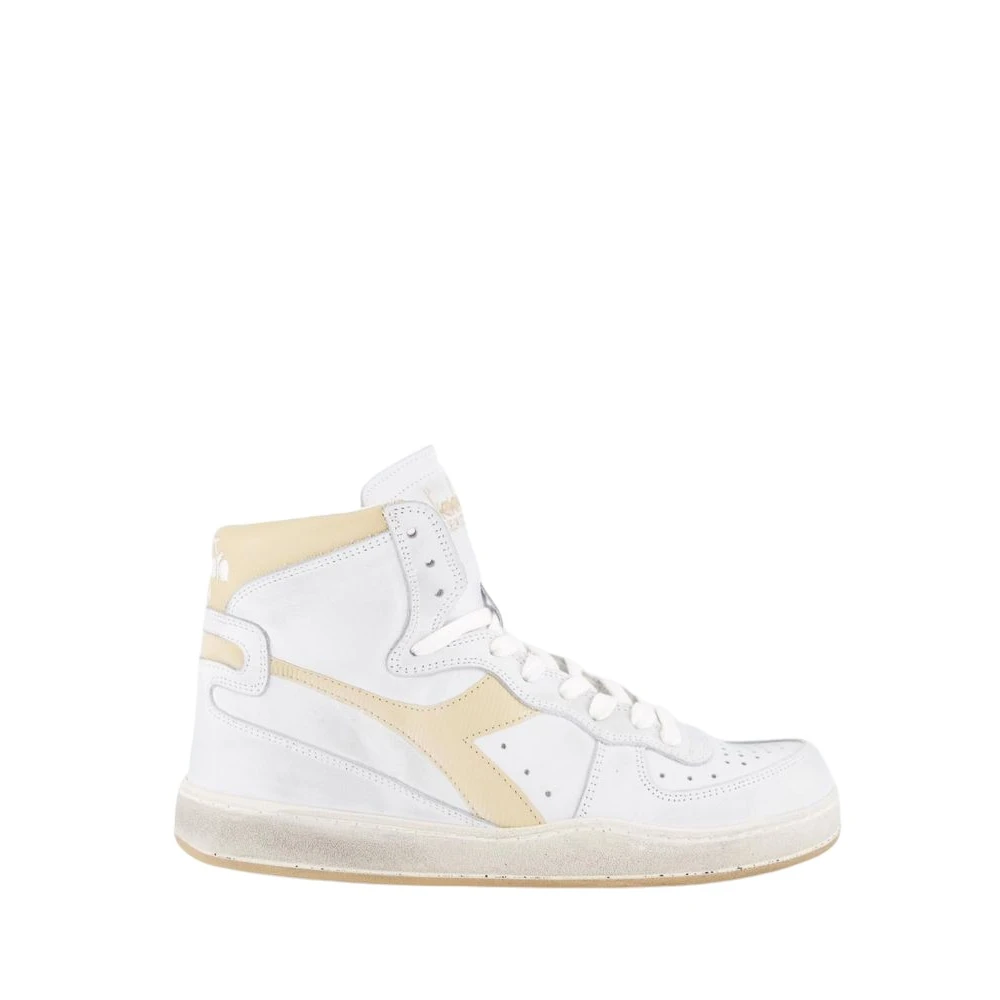 Diadora Vintage Basket Sneakers in Dames Schoenen Wit