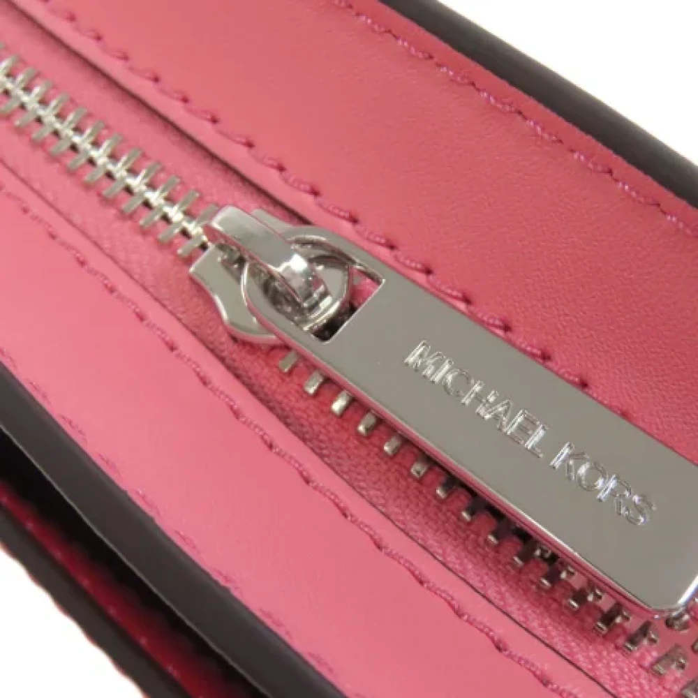 Michael Kors Pre-owned Fabric shoulder-bags Pink Dames