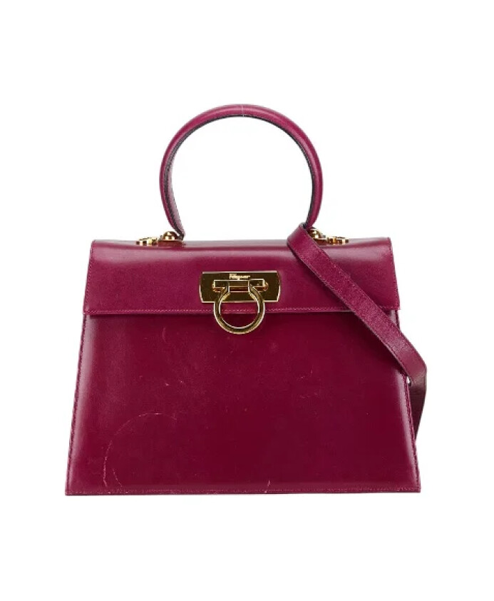 pre-owned-cuir-sacs-main