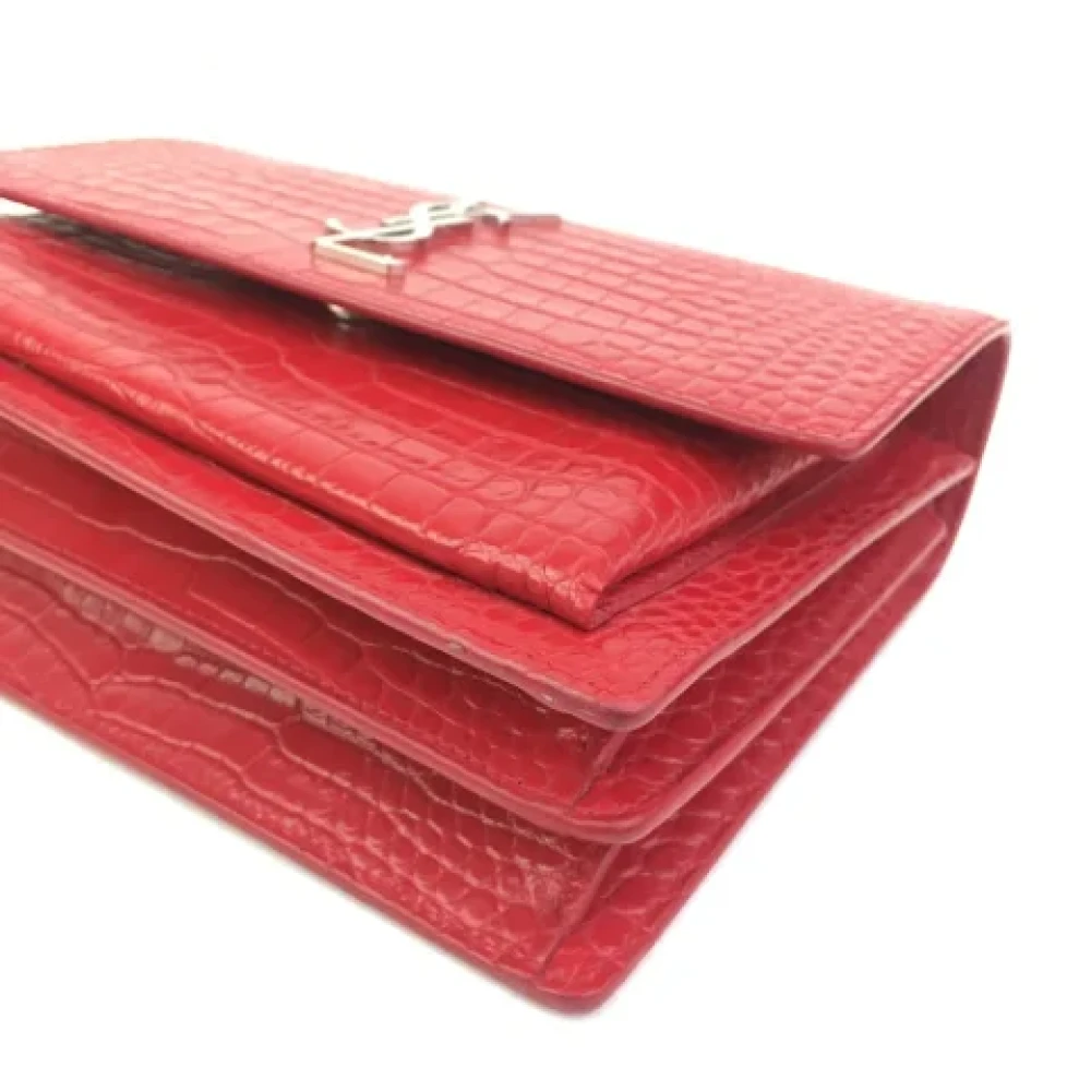 Saint Laurent Vintage Pre-owned Leather shoulder-bags Red Dames