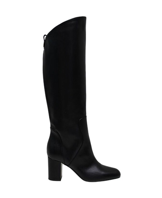 black-heel-boot-in-calf-leather