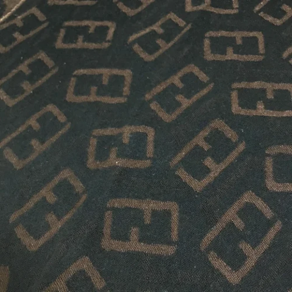 Fendi Vintage Pre-owned Wool scarves Black Unisex
