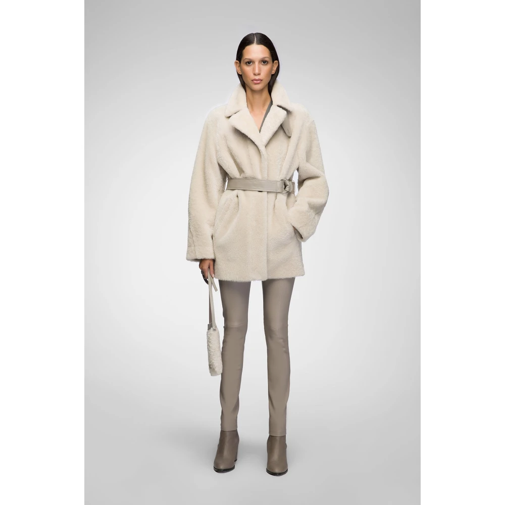 VSP Madeleine Room Shearling Jas Beige Dames