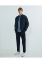 pantalon-cargo-coupe-decontractee