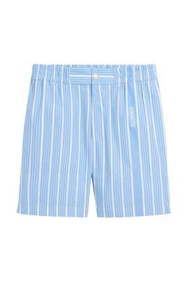 short-aloe-dans-un-style-tendance