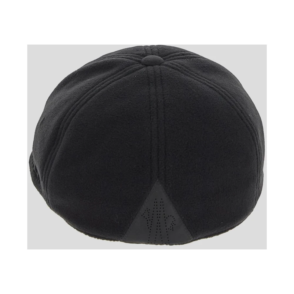Moncler Logo Pet Black Unisex