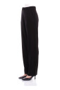 pantalon-noir-avec-poches-laterales