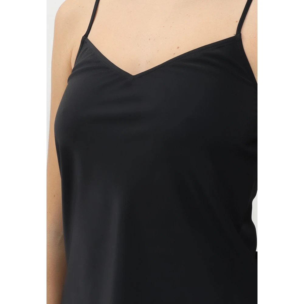 Armani Exchange Minimalistische Zwarte Top Elegante Casual Stijl Black Dames