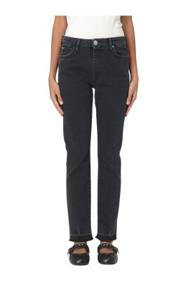 sort-distressed-skinny-jeans