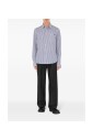 chemise-bleue-button-up-avec-b-shield