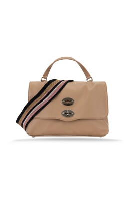red-leather-crossbody-bag
