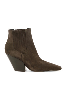 brown-ankle-boots-for-women