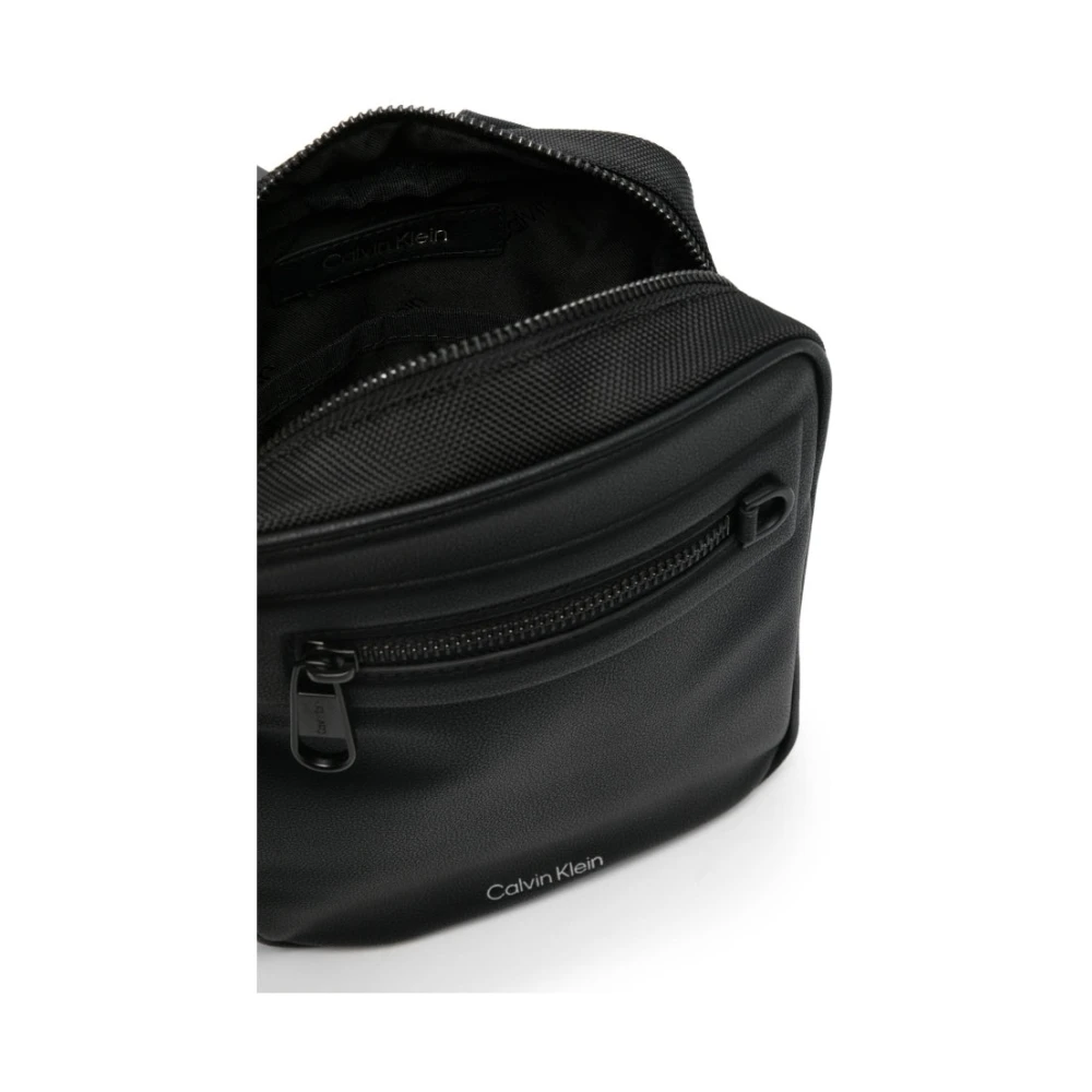 Calvin Klein Zwarte Crossbody Tas Reporter Stijl Black Heren