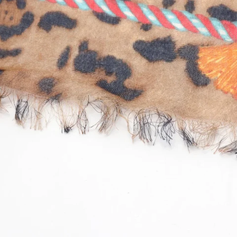 Dolce & Gabbana Pre-owned Silk scarves Brown Dames