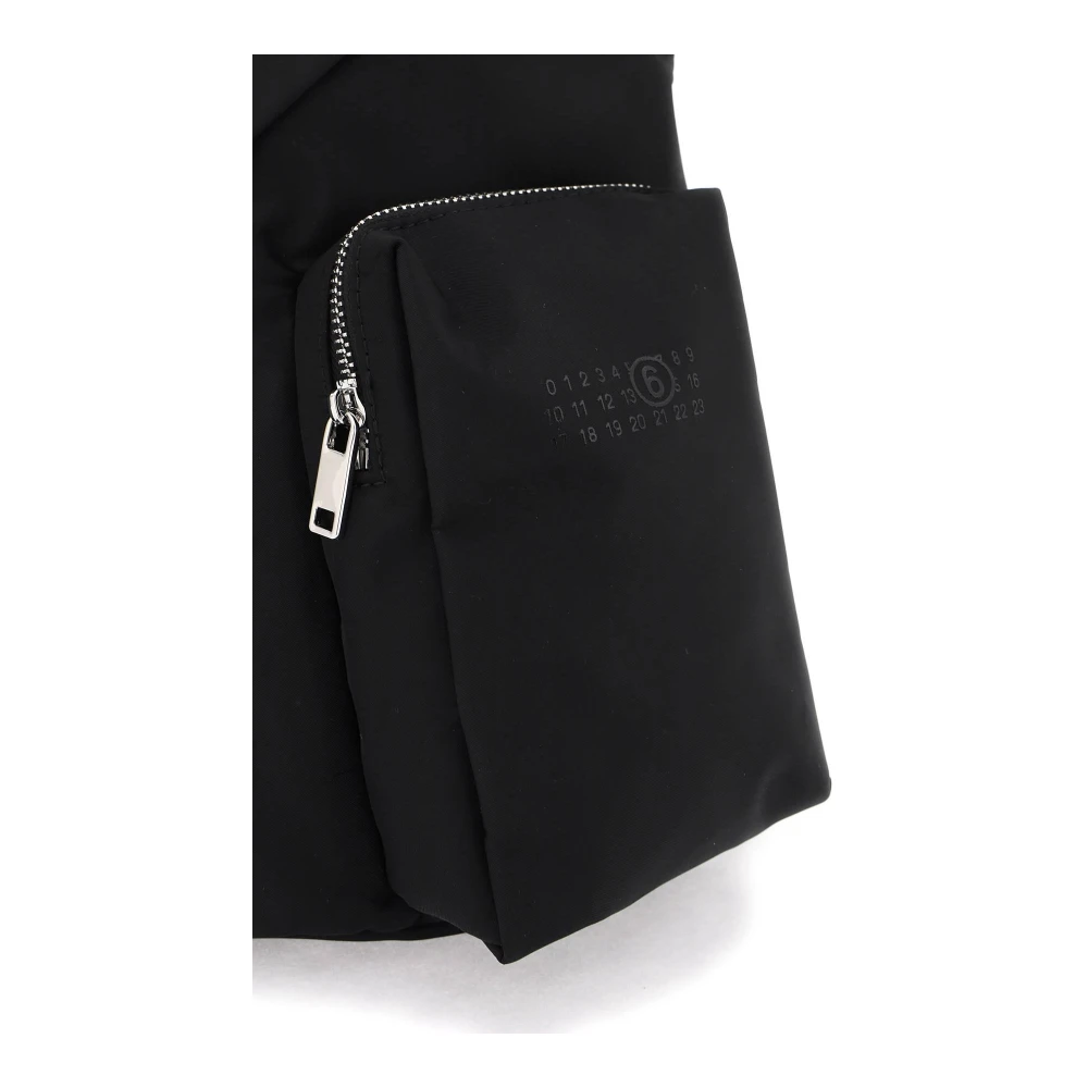MM6 Maison Margiela Japanse Monospalla Rugzak met Dubbele Ritssluiting Black Dames
