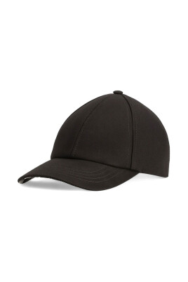 sporty-baseball-cap-in-various-colors