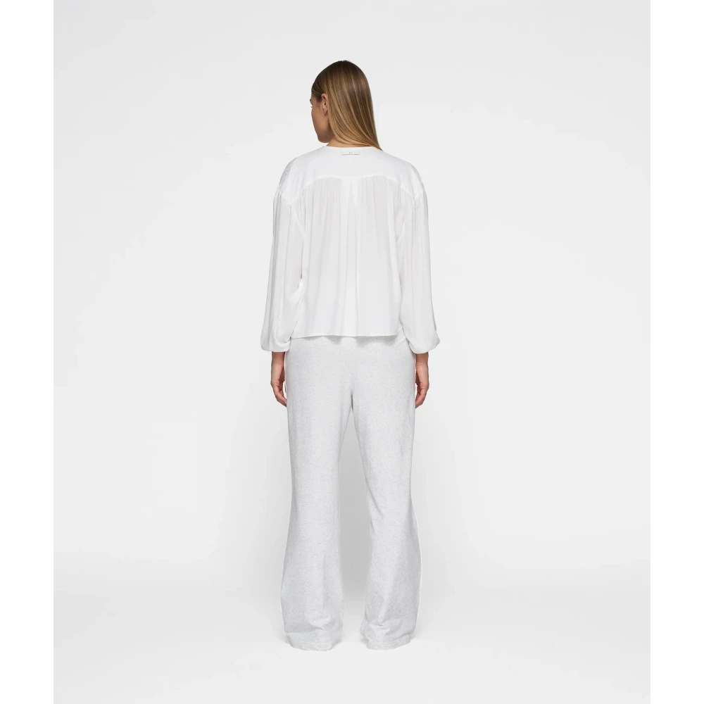 10Days Oversized Fluide Blouse met Trompetmouwen White Dames