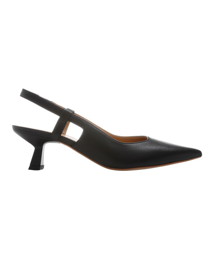 suzy-aliya-pumps