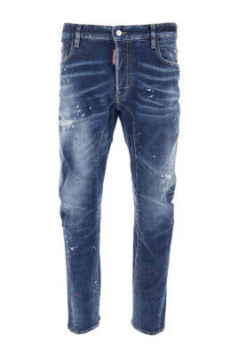 jean-bleu-avec-logo-et-effet-paint-splatter