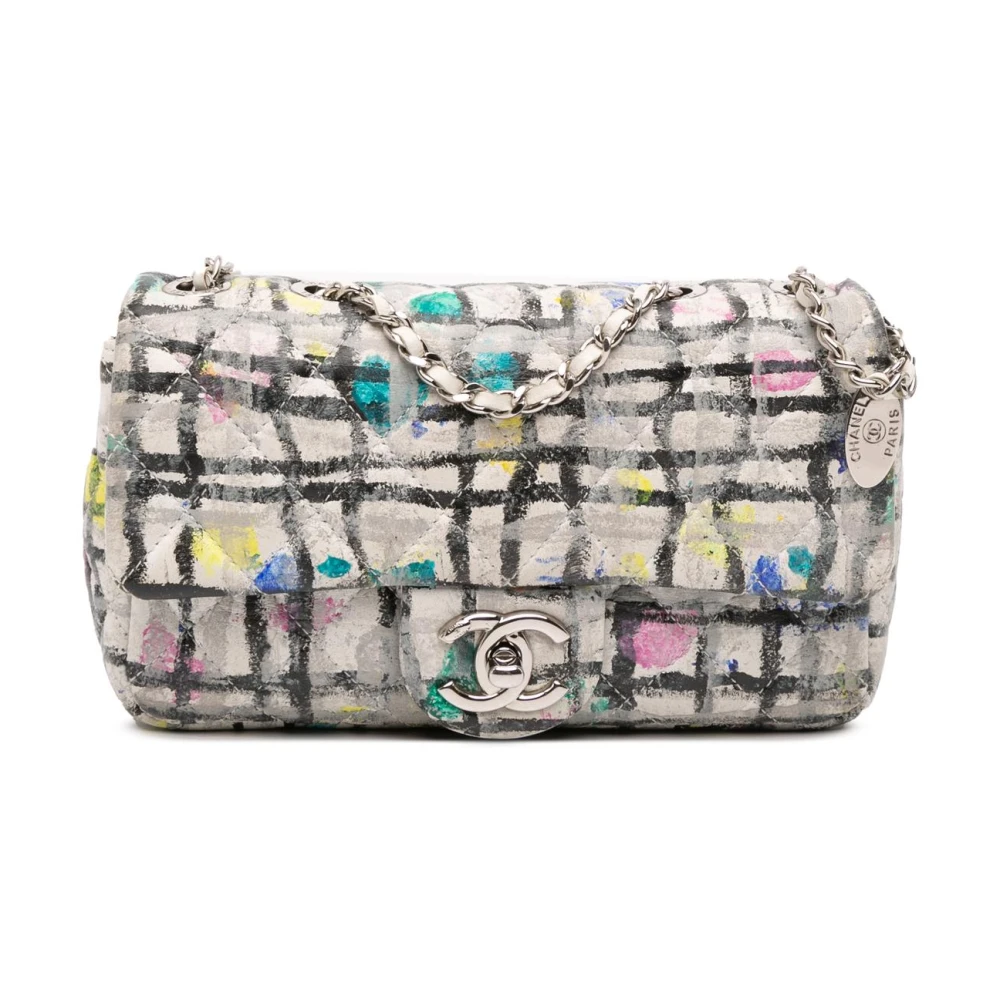 Chanel Vintage Women's Pre-Owned Quilted Shoulder Bag