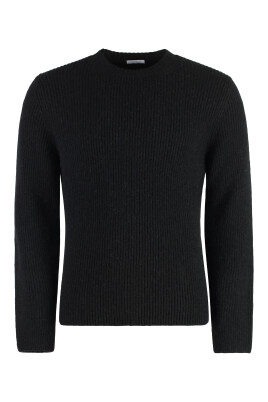 ribbed-knit-camel-sweater