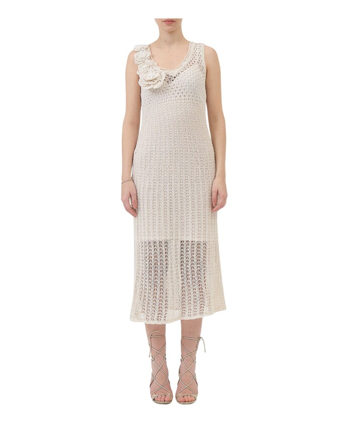 robe-maxi-en-maille-avec-applications-florales