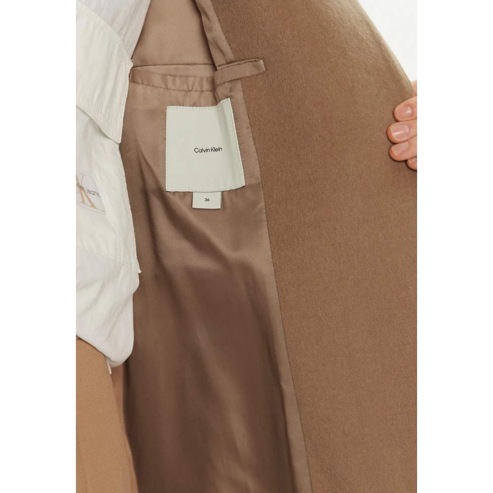 Calvin Klein Wollen Funnel Neck Jas voor Vrouwen Beige Dames