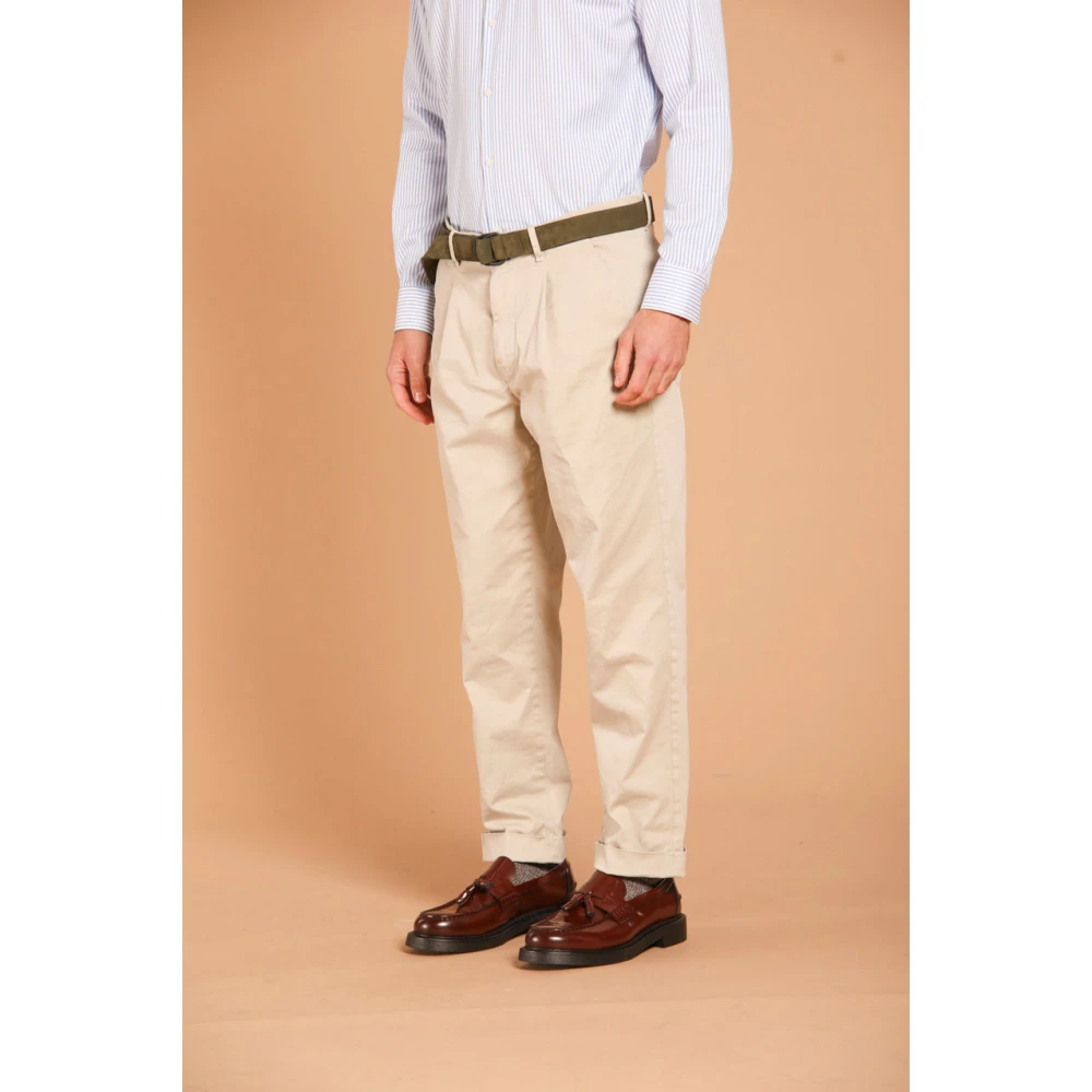 Mason's Chino broek met relaxte pasvorm IJskleur Beige Heren