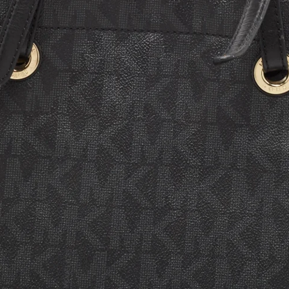 Michael Kors Pre-owned Canvas handbags Black Dames