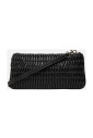 sac-a-fermeture-eclair-froncee