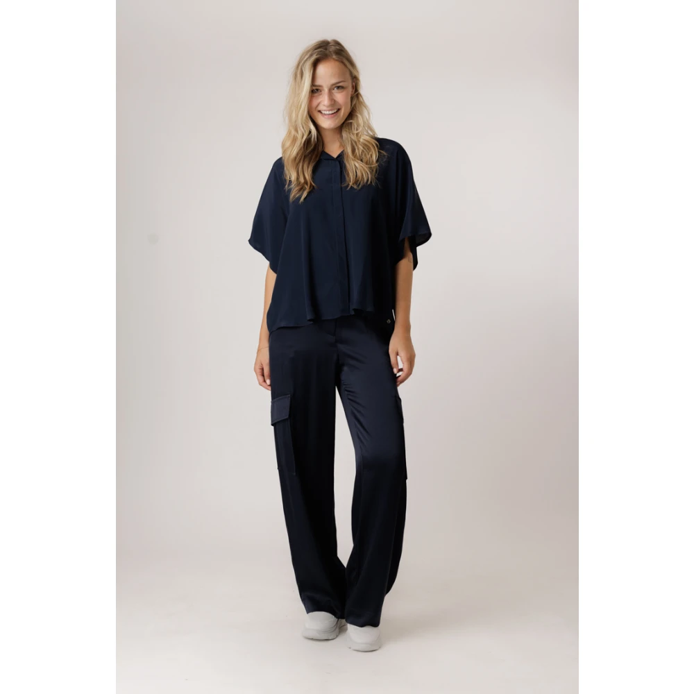 Ottod'Ame Blauwe Blouse met Blinde Knoopsluiting Blue Dames