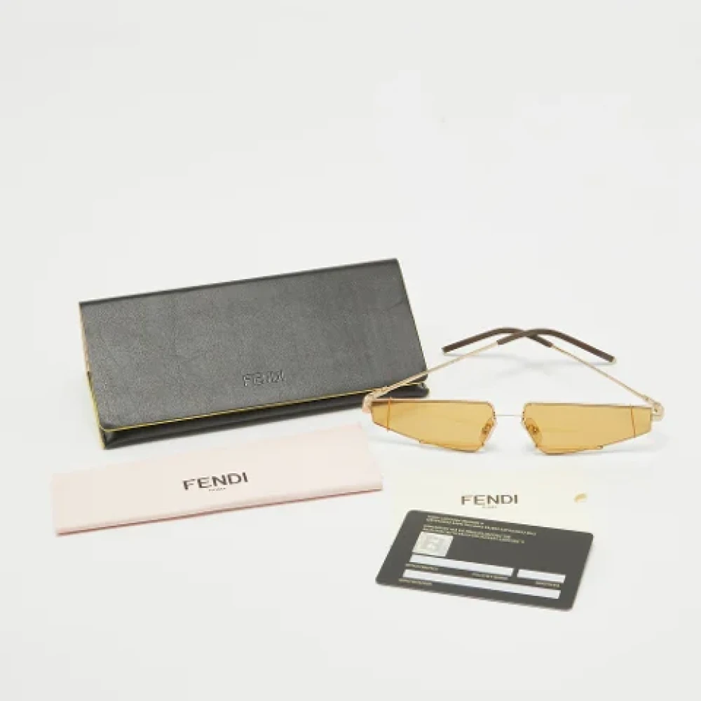Fendi Vintage Pre-owned Acetate sunglasses Yellow Dames